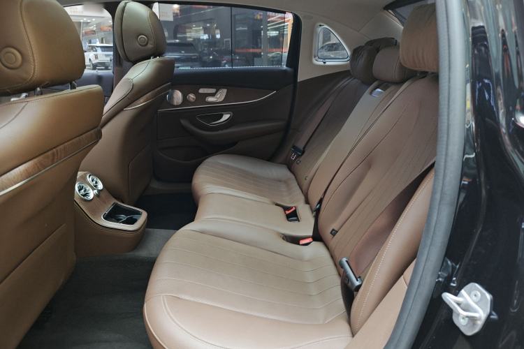 Used Mercedes-Benz E-Class 2022 Updated E 300 L Luxury Edition