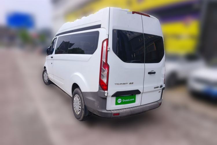 Used Ford Transit 2019 2.0T Diesel Multi-Purpose Commercial Vehicle Mid-Drive Mid-Roof 6-Seater China VI Standard
