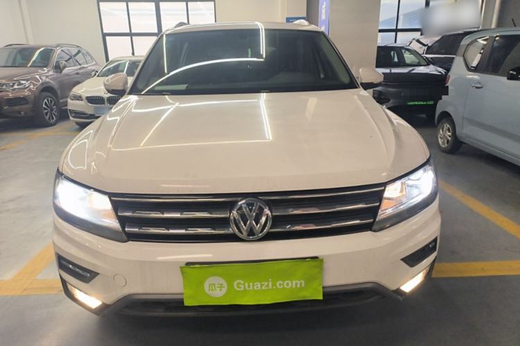 Used Volkswagen Tiguan L 2017 330TSI Automatic Two-Wheel Drive Luxury Edition
