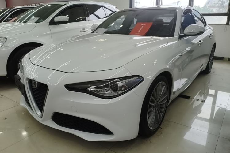 Used Alfa Romeo Giulia 2017 2.0T 280HP Luxury Edition Guazi used car, China used car export, Used car for sale, Used  cars, Cheapest cars for sale