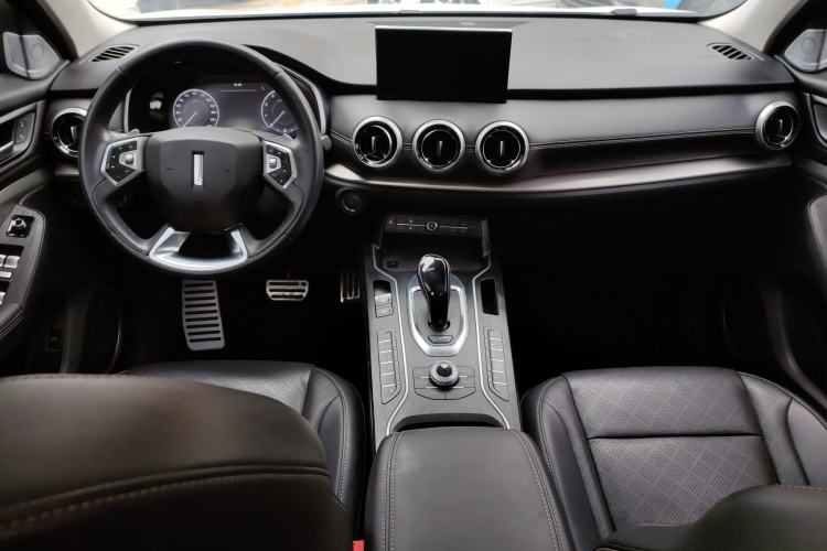 Used Wey VV6 2018 2.0T Two-Wheel Drive Flagship Version China V Standard Center Console