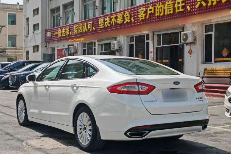 Used Ford Mondeo 2013 2.0L GTDi 200 Luxury Model
