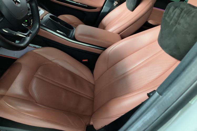 Used Nio EC6 2020 605 km Sport Edition Left Front Seat