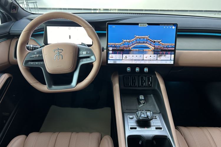 Used BYD Song L EV 2025 Intelligent Driving Version 662 km LiDAR Excellence Edition
