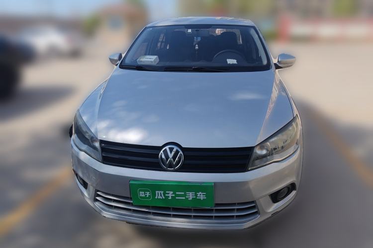 Used Volkswagen Jetta 2013 1.6L Manual Fashion Edition Front