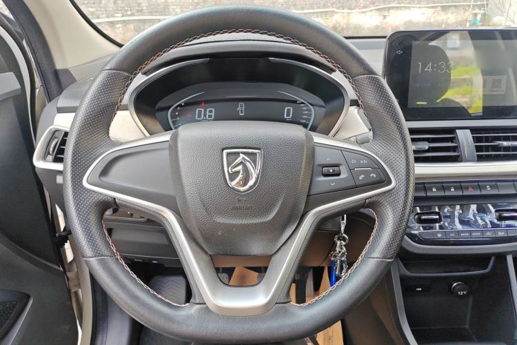 Used Baojun 360 2019 Revised Version 1.5L Manual Luxury Edition China VI