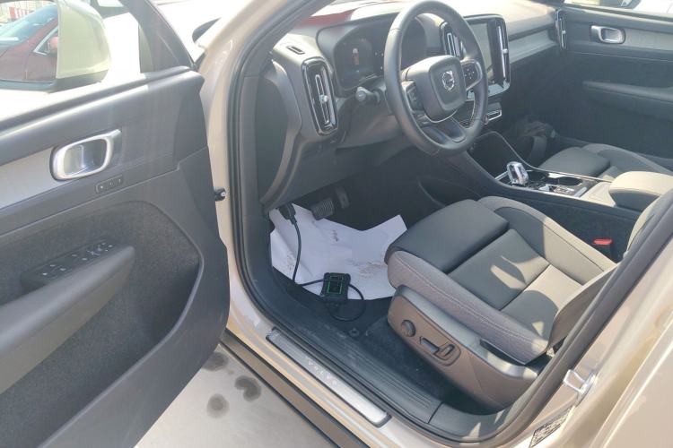 Used Volvo XC40 2024 B3 Zhiyuan Luxury Edition Driver Seat