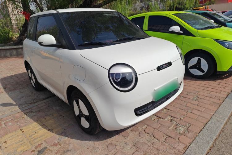 Used CHANGAN NEVO Lumin 2025 205 km Xiangqin Version Front Right 45 Deg