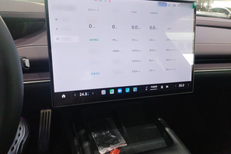 Used Xiaomi Auto SU7 2024 Four-Wheel Drive Ultra-Long Range Advanced Intelligent Driving Max Edition
