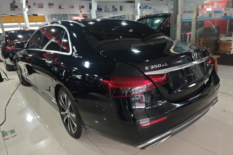 Used Mercedes-Benz E-Class New Energy 2022 Restyled E 350 e L Plug-in Hybrid Sedan Rear Left 45 Deg