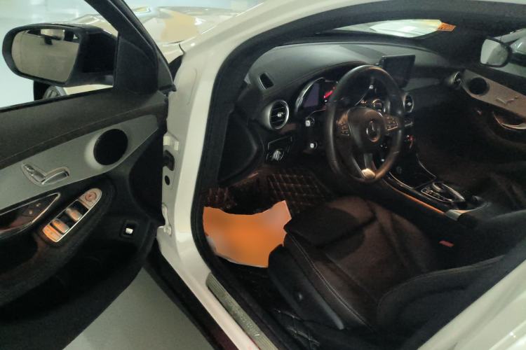 Used Mercedes-Benz GLC Coupe 2017 GLC 200 4MATIC Coupe SUV
