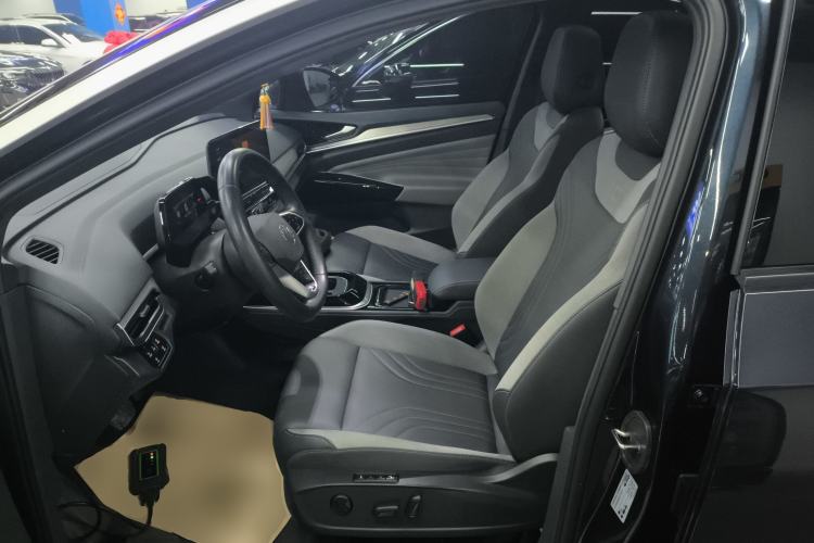 Used Volkswagen ID.4 CROZZ 2021 Long-Range Lite PRO Two-Wheel Drive Version Left Front Seat