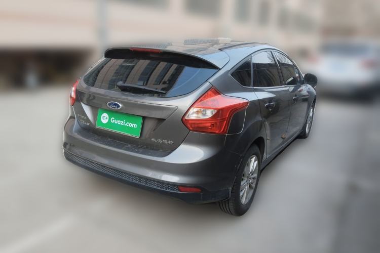 Used Ford Focus 2012 Hatchback 1.6L Manual Comfort Model
