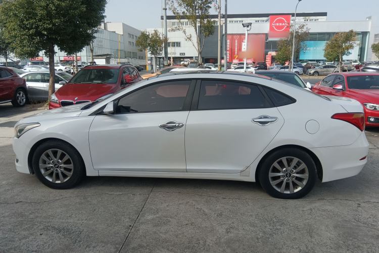Used Hyundai Mistra 2014 1.8L Automatic Smart GLS
