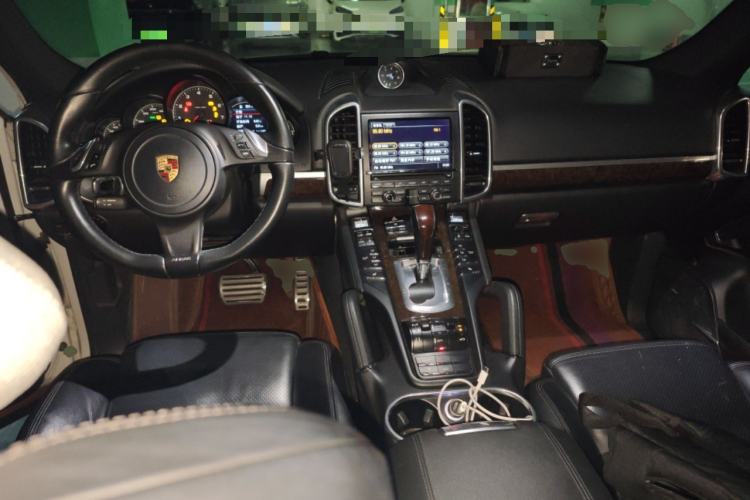 Used Porsche Cayenne 2011 Cayenne 3.0T Center Console