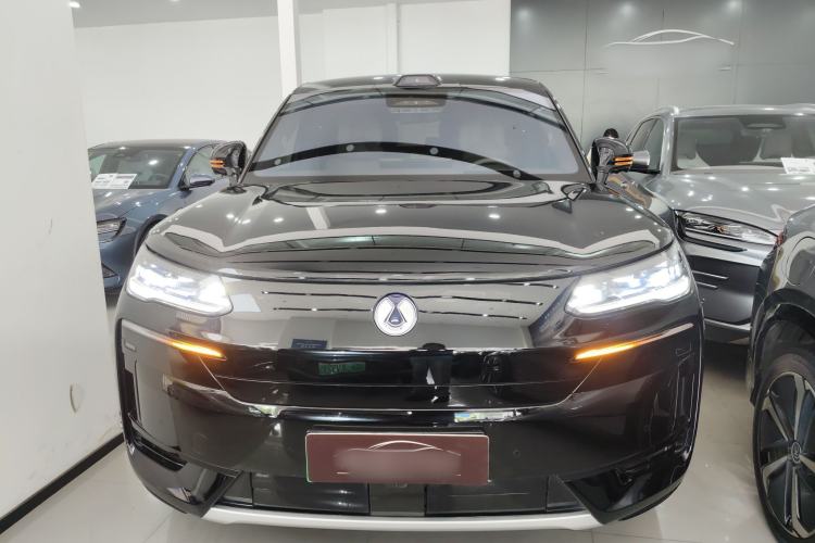 Used Denza N9 2025 Flagship Model
