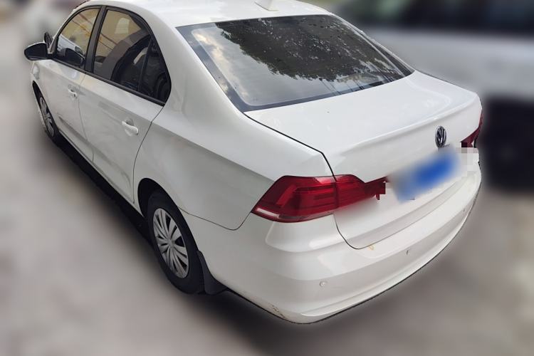 Used Volkswagen Santana 2016 1.6L Automatic Fashion Edition Rear Left 45 Deg