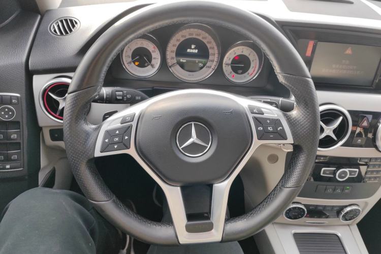 Used Mercedes-Benz GLK-Class 2015 GLK 260 4MATIC Dynamic Edition Ultimate Version