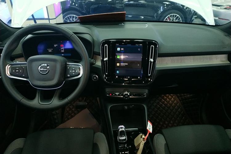 Used Volvo XC40 2023 B3 Zhiyuan Luxury Edition
