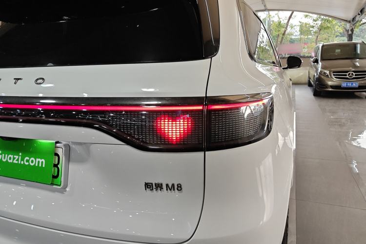 Used Hima AITO M8 2025 Extended-Range Max+ Version 53.4 kWh 5-Seater Edition
