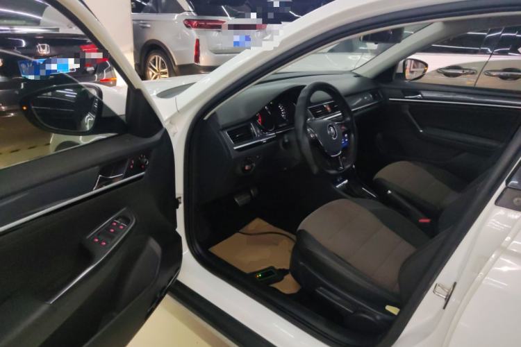 Used Volkswagen C-TREK 2018 1.5L Automatic Comfort Model