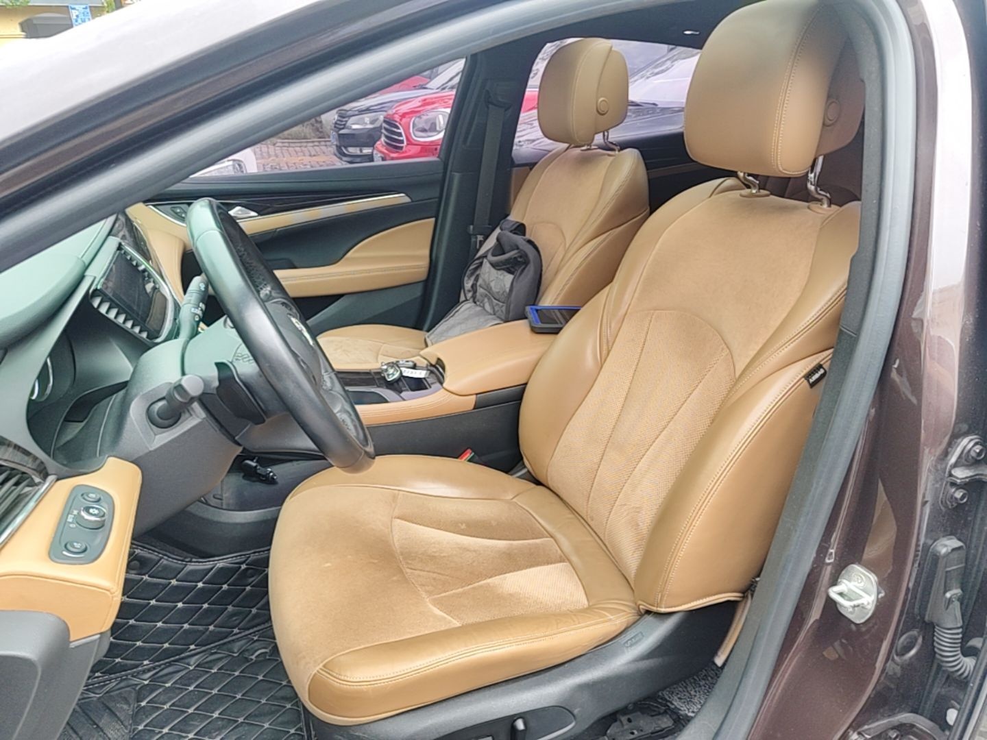 Avant de la voiture