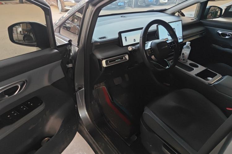 Used AION Y 2023 Plus 610 Enjoy Edition