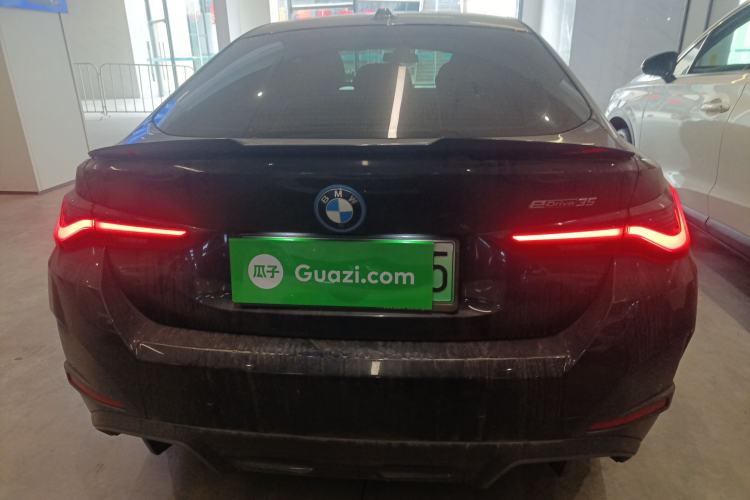 Used BMW i4 2023 eDrive35
