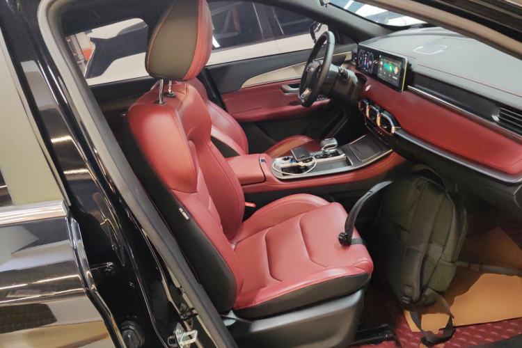 Used JETOUR X70 PLUS 2023 1.5T DCT Ziqiang PRO+ 5-Seater