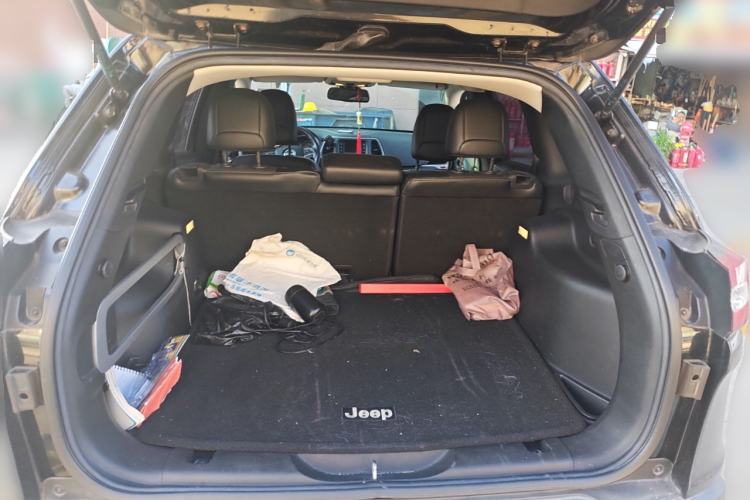 Used Jeep Cherokee 2016 2.4L Professional Edition