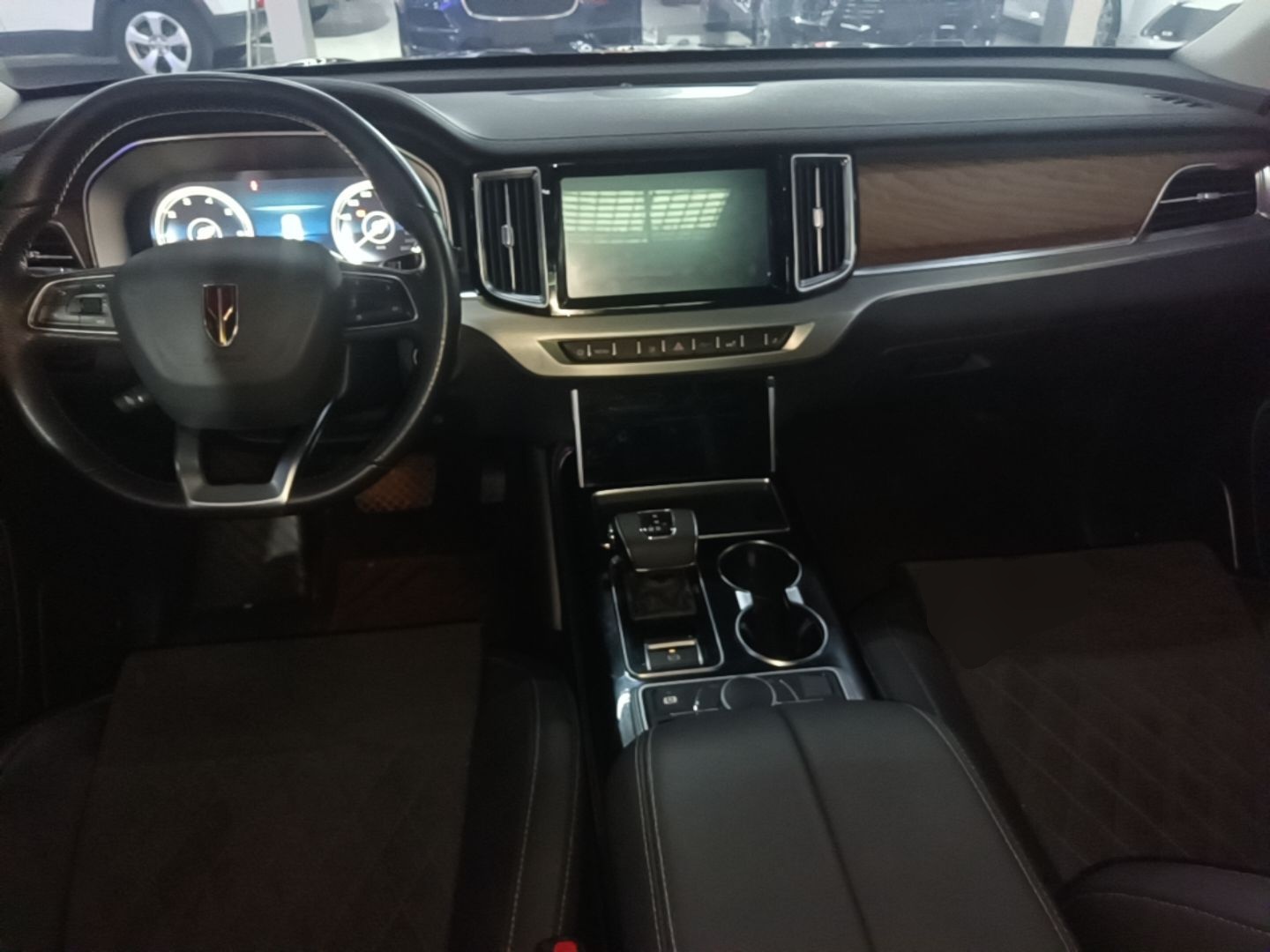Hongqi HS7 2022 2.0T DCT Two-Wheel Drive Smart Connect Flagship Edition Five Seats - Chinese Trim Xiang — снимка 12