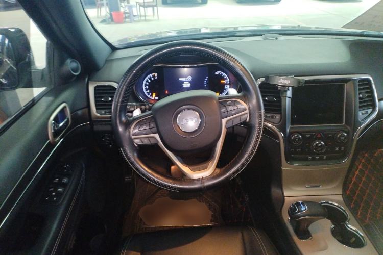 Used Jeep Grand Cherokee 2014 3.0L Comfort Navigation Edition