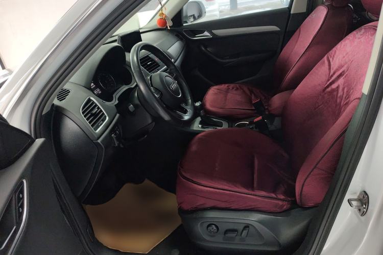 Used Audi Q3 2015 30 TFSI Ambition Edition Left Front Seat