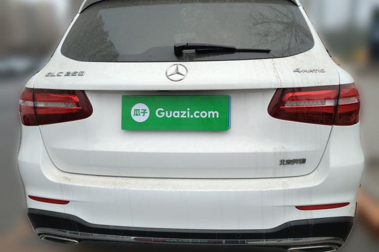 Used Mercedes-Benz GLC 2018 Facelift GLC 260 4MATIC Luxury Edition
