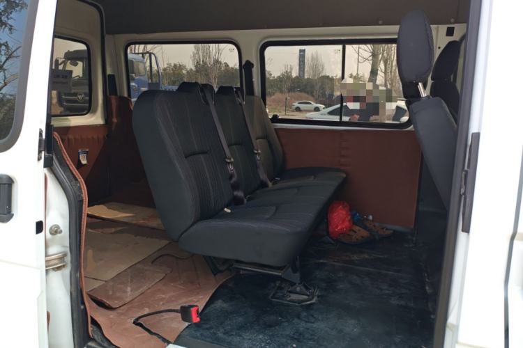 Used JMC Transit 2021 2.8T Space King Standard Version Short Wheelbase Mid-Height Roof 6-Seater Diesel Euro VI JX493