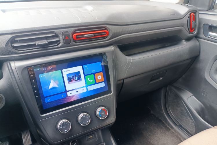 Used Dongfeng Fengon 380 2022 1.5L Comfort-Class Passenger Vehicle (Steel Spring) with 7 Seats
