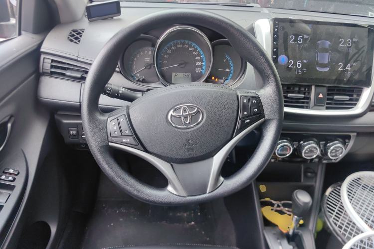 Used Toyota YARiS L Zhi Xiang 2017 1.5E CVT Dynamic Edition Steering Wheel