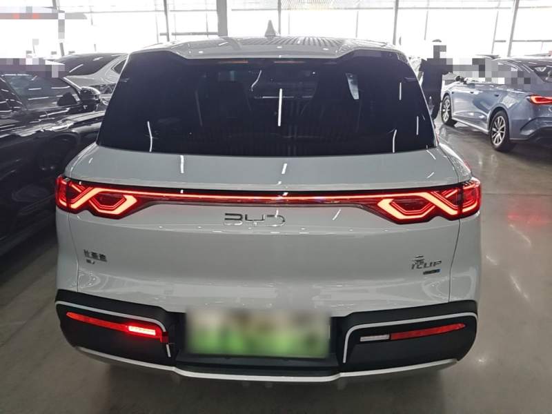 Used BYD Yuan UP 2025 Intelligent Driving Version 401 KM Dynamic Edition — 5