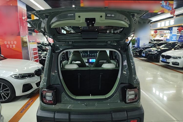 Used Geely Galaxy Panda 2025 210km Panda Rider Trunk