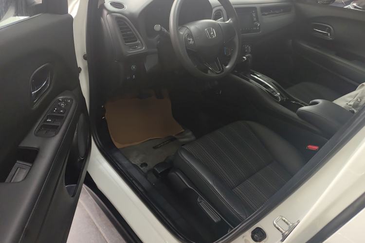 Used Honda Vezel 2015 1.8L CVT 2WD Elite Model