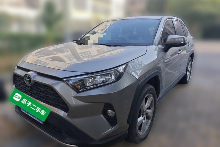 Used Toyota RAV4 2021 2.0L CVT Two-Wheel Drive Fashion Edition