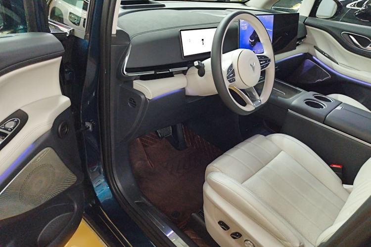 Used VOYAH Dream 2025 PHEV Four-Wheel-Drive Flagship Kunpeng Edition Driver Seat