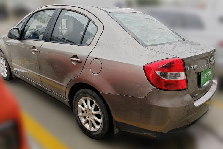 Used Suzuki SX4 S-Cross 2011 1.6L Manual Comfort Version Rear Left 45 Deg