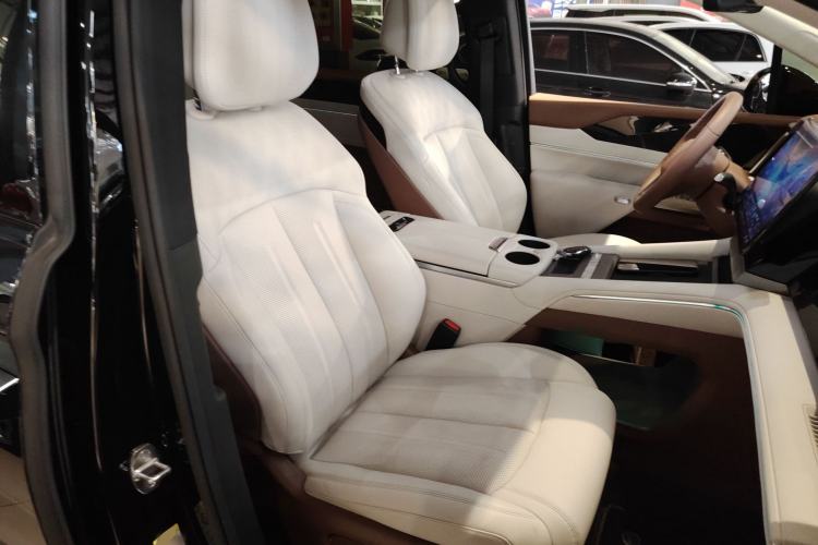 Used BYD Xia 2025 DM-i 1.5T 180km Excellence Model
