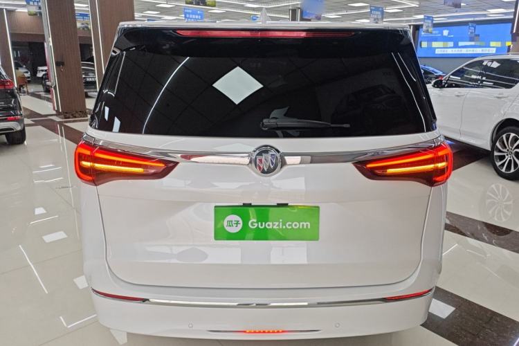 Used Buick GL8 2022 ES Land Cruiser 653T Luxury Model Rear