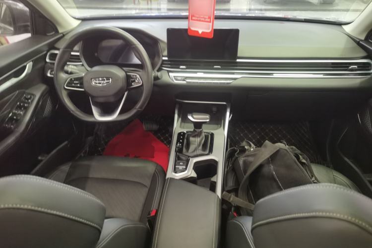 Used Geely Auto Emgrand 2022 4th Generation 1.5L CVT Luxury Model Center Console