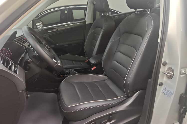 Used Volkswagen Tiguan L 2021 330TSI Automatic Two-Wheel Drive R-Line Flagship Edition
