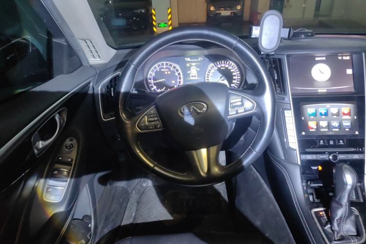 Used Infiniti Q50L 2016 2.0T Comfort Edition