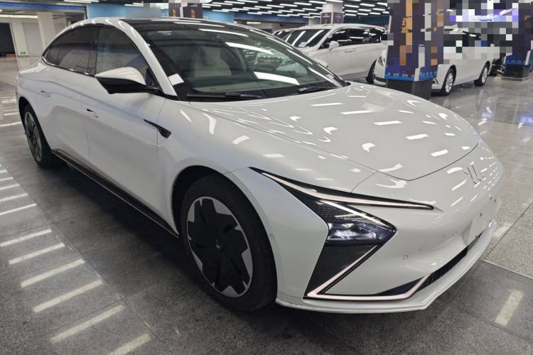 Used IM L7 2022 Dynamic Model Exterior 2