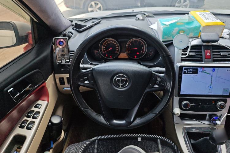 Used Brilliance H330 2013 1.5L Manual Luxury Model Steering Wheel